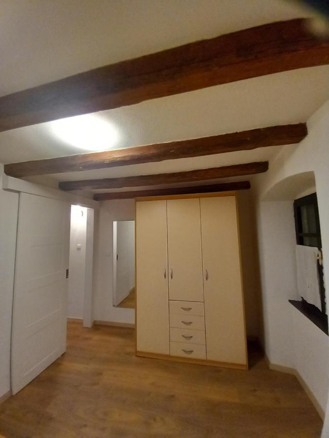 Holiday Home Loznati Крес Екстериор снимка