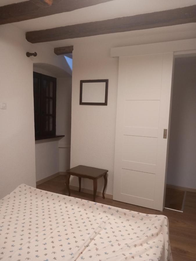 Holiday Home Loznati Крес Екстериор снимка