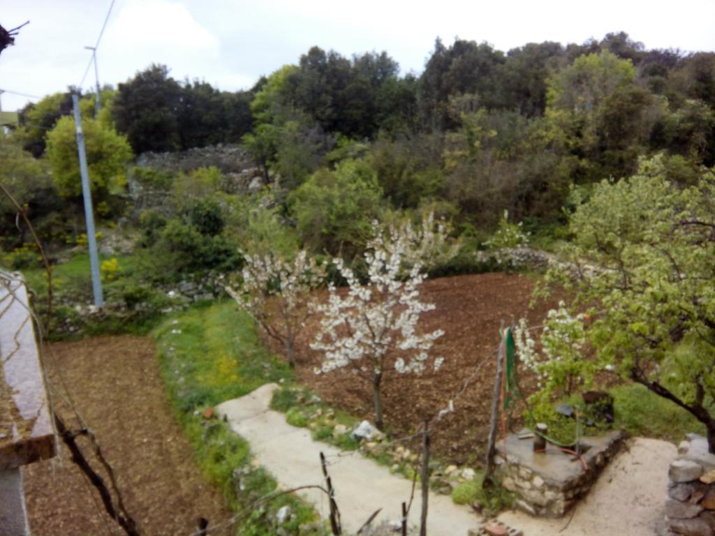 Holiday Home Loznati Крес Екстериор снимка